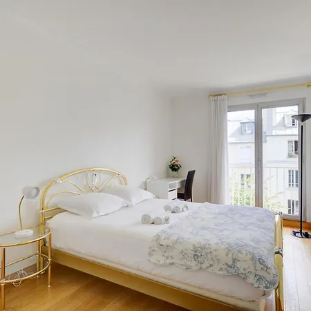 Elegance Parisienne, Vue Luxueuse Imprenable 아파트